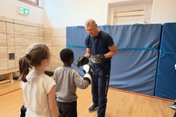 Boxen mit Torsten May