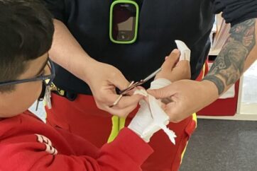 Erste Hilfe mit Selbstschutzinhalten